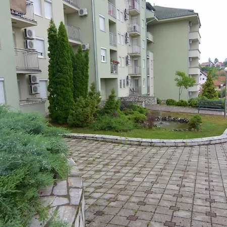 Neda - 5 Minuta Od Centra