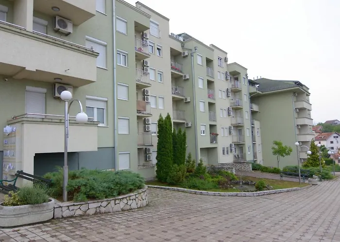 公寓 Neda - 5 Minuta Od Centra *