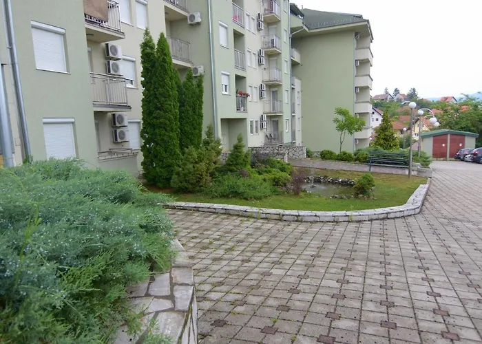 Neda - 5 Minuta Od Centra