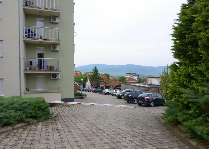 Neda - 5 Minuta Od Centra 公寓 *